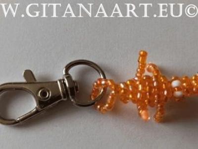 Raktų pakabukas "Krokodilas oranžinis"